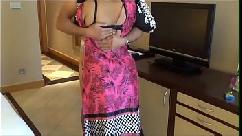 Desi bhabhi in black bra with her lover in hotel room
