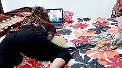 Indian girl has an orgasm while watching desi porn on laptop