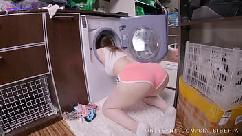 Step bro save me from washing machine